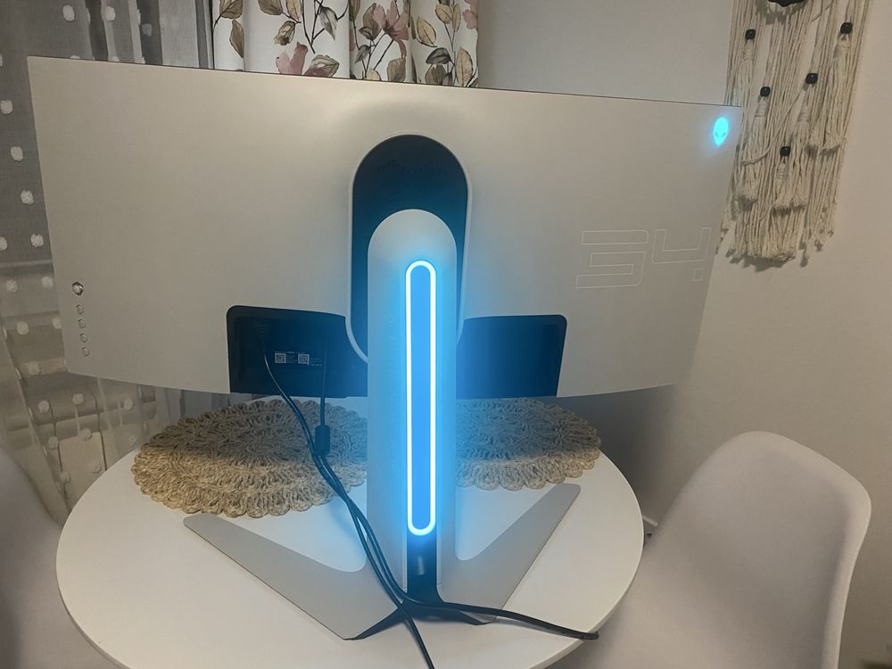 Monitor Alienware AW3420DW 4K curved