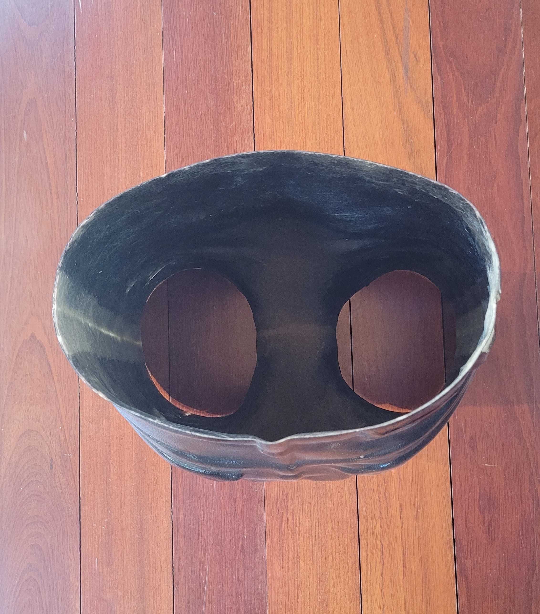 Busto de Exposição de Calças de Homem