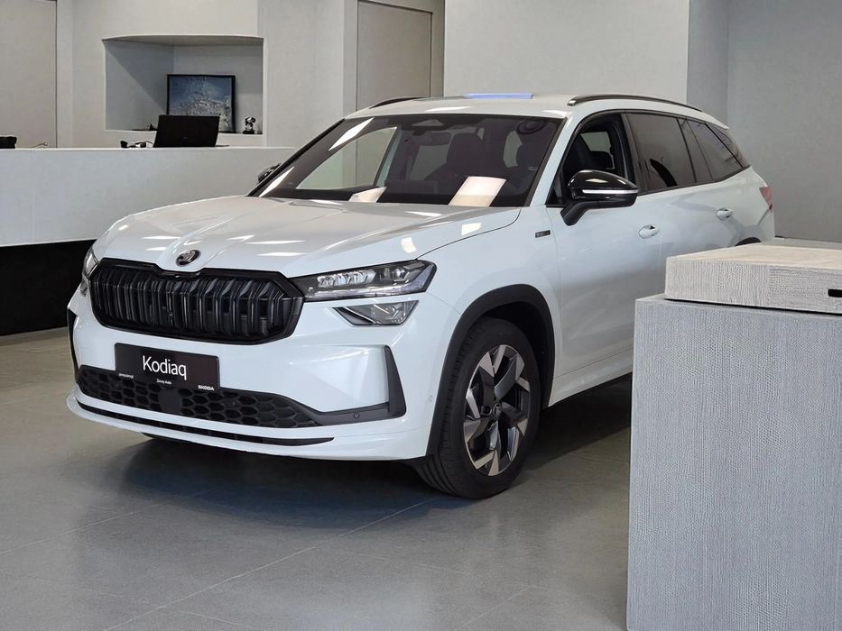 Skoda Kodiaq Rabat: -17 650 PLN hak/p.asystentów/radio13/p.winter/p.Convenience