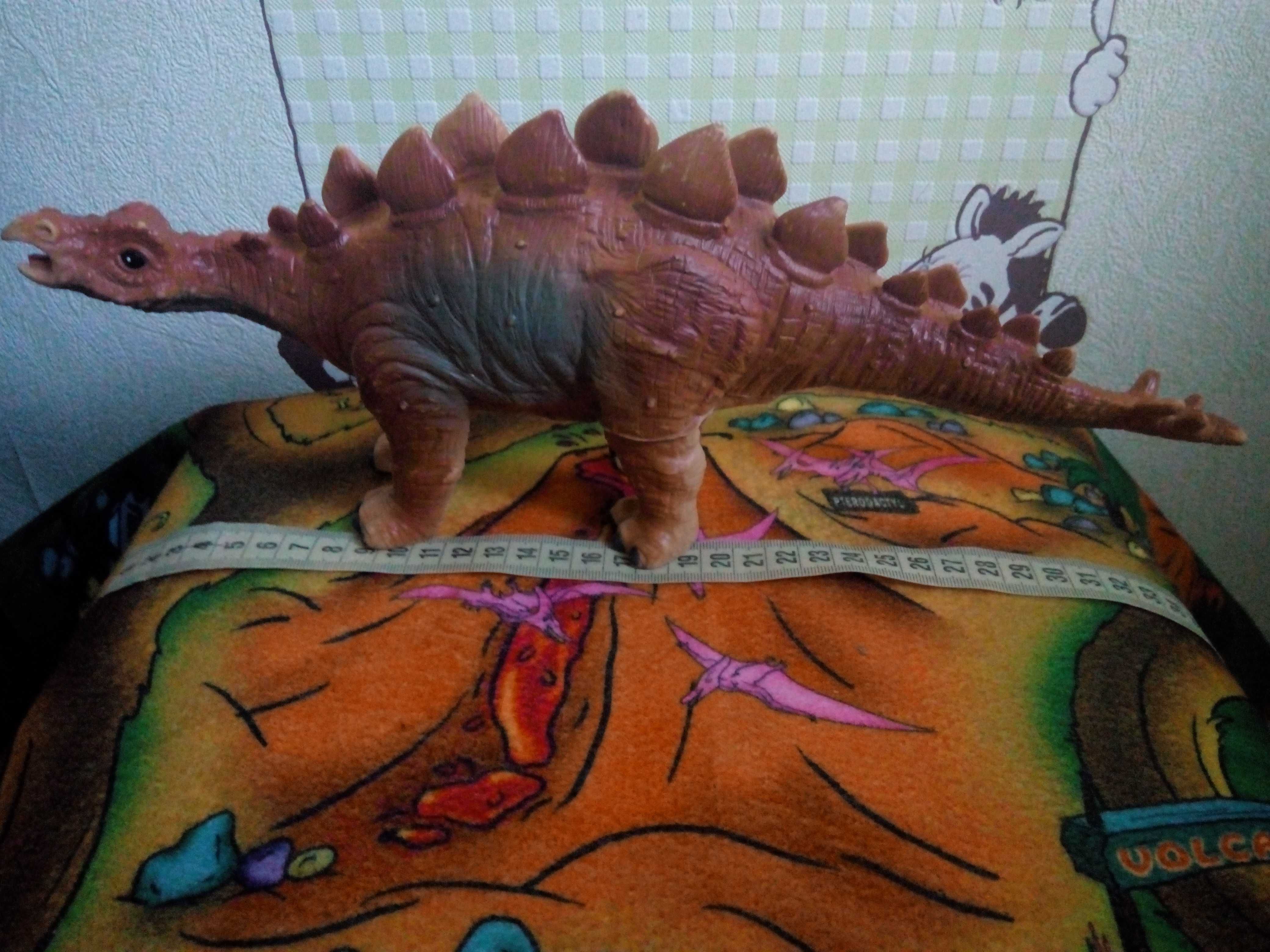 КРУПНІ Динозавр Hasbro, Горгозавр,Стегозавр,Спинозавр.