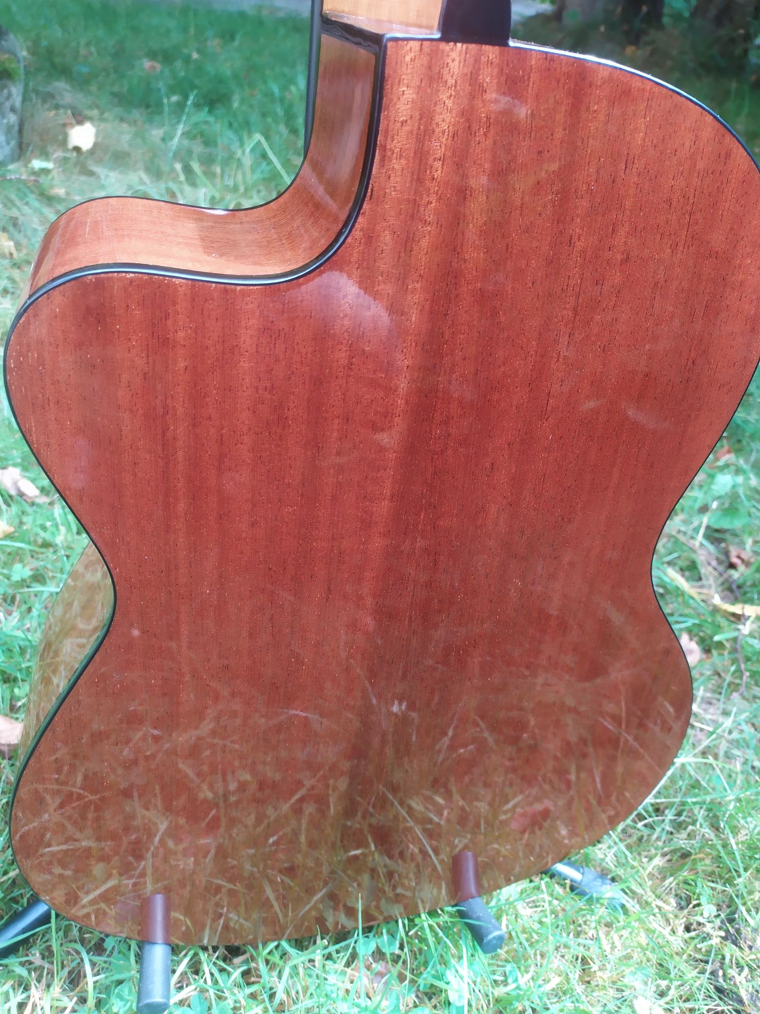 Gitara elektroklasyczna Salvador Cortez