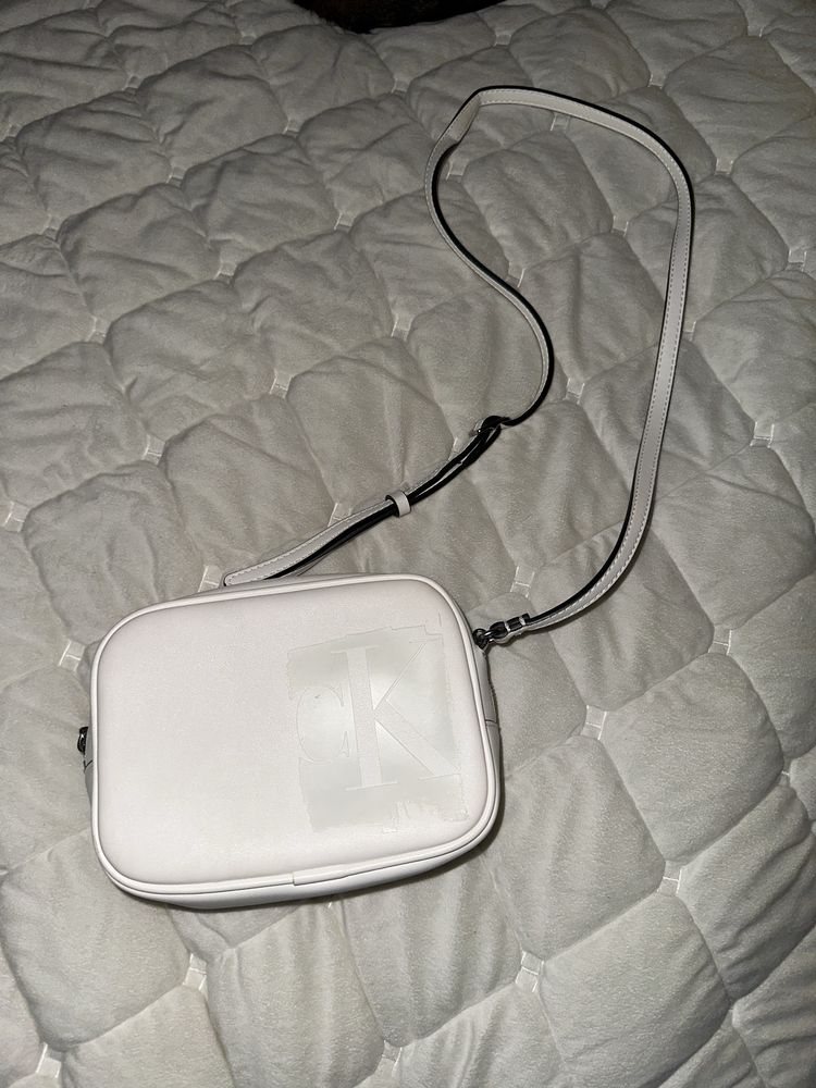 Сумочка  Calvin Klein