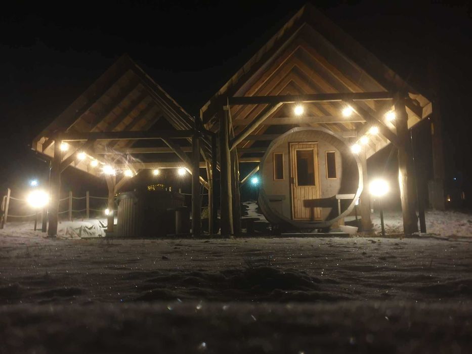 W Maciejowym Sadzie - domki na wynajem Bieszczady (balia, sauna)