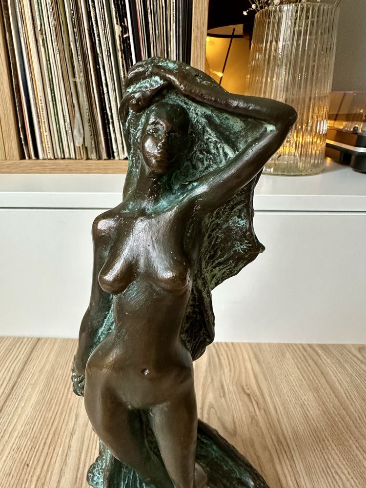 Fugura akt kobiecy kobiety z brązu, art deco, secesja, odlew dekoracja