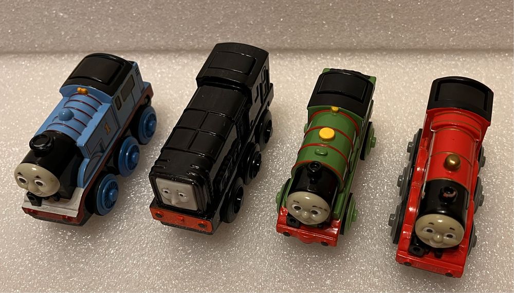 Tomek i przyjaciele metalowe ciuchcie kolejka drewniana pociąg baterie