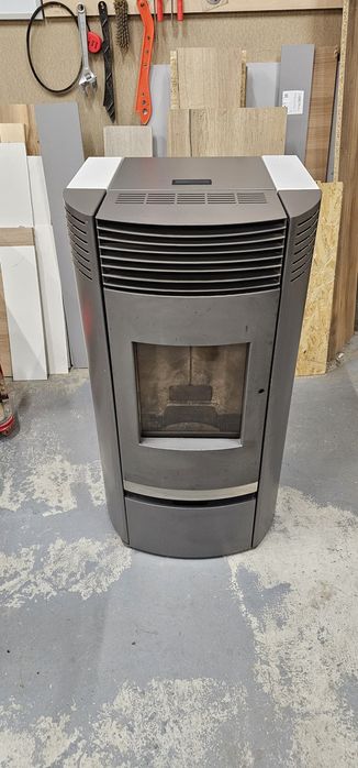 Piec,kominek na pellet 8kw