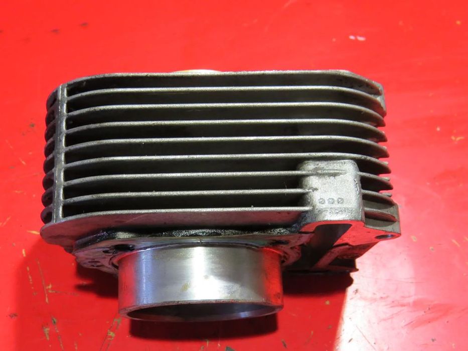 piaggio x8 125 150 180 x7 x9 mp3 vespa beverly atlantic cylinder tłok