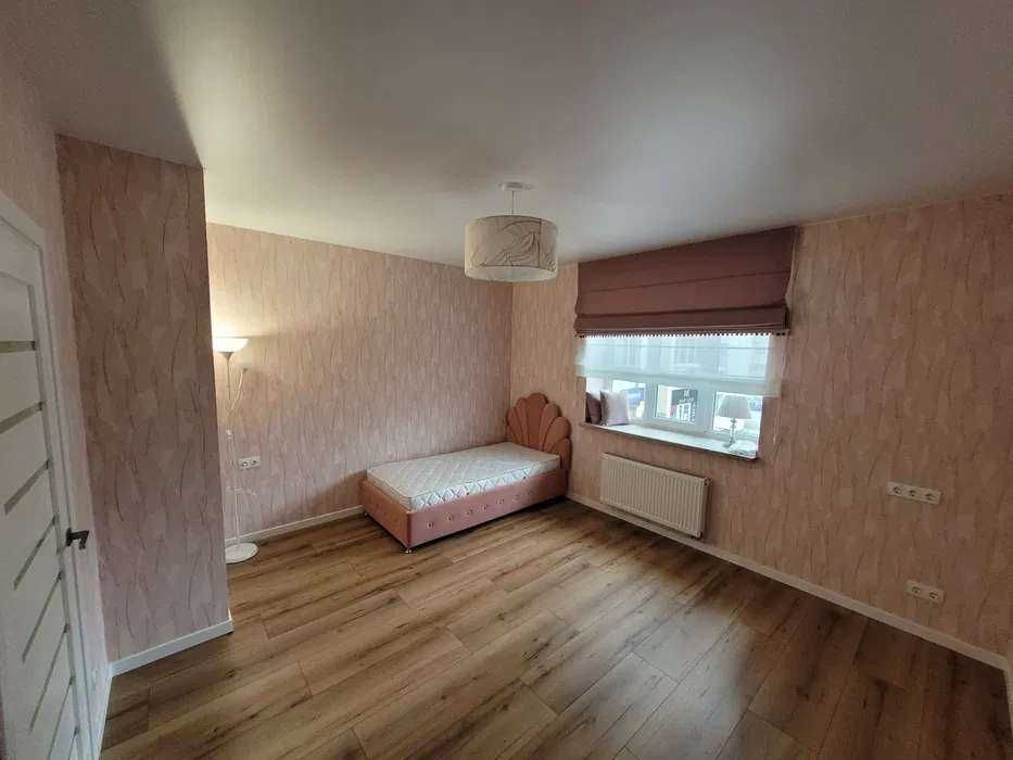 Продам 2 кімн. квартиру на вул. Єлизаветинська, 1А, ЖК Левада-1