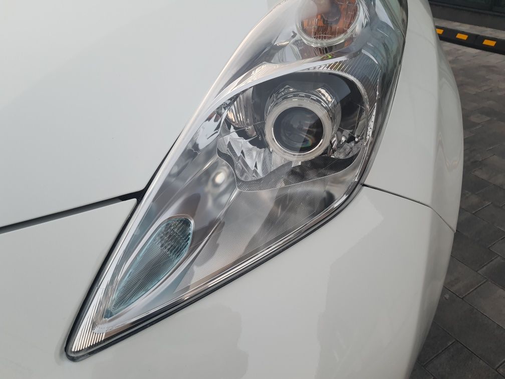 Ніссан Ліф Nissan Leaf