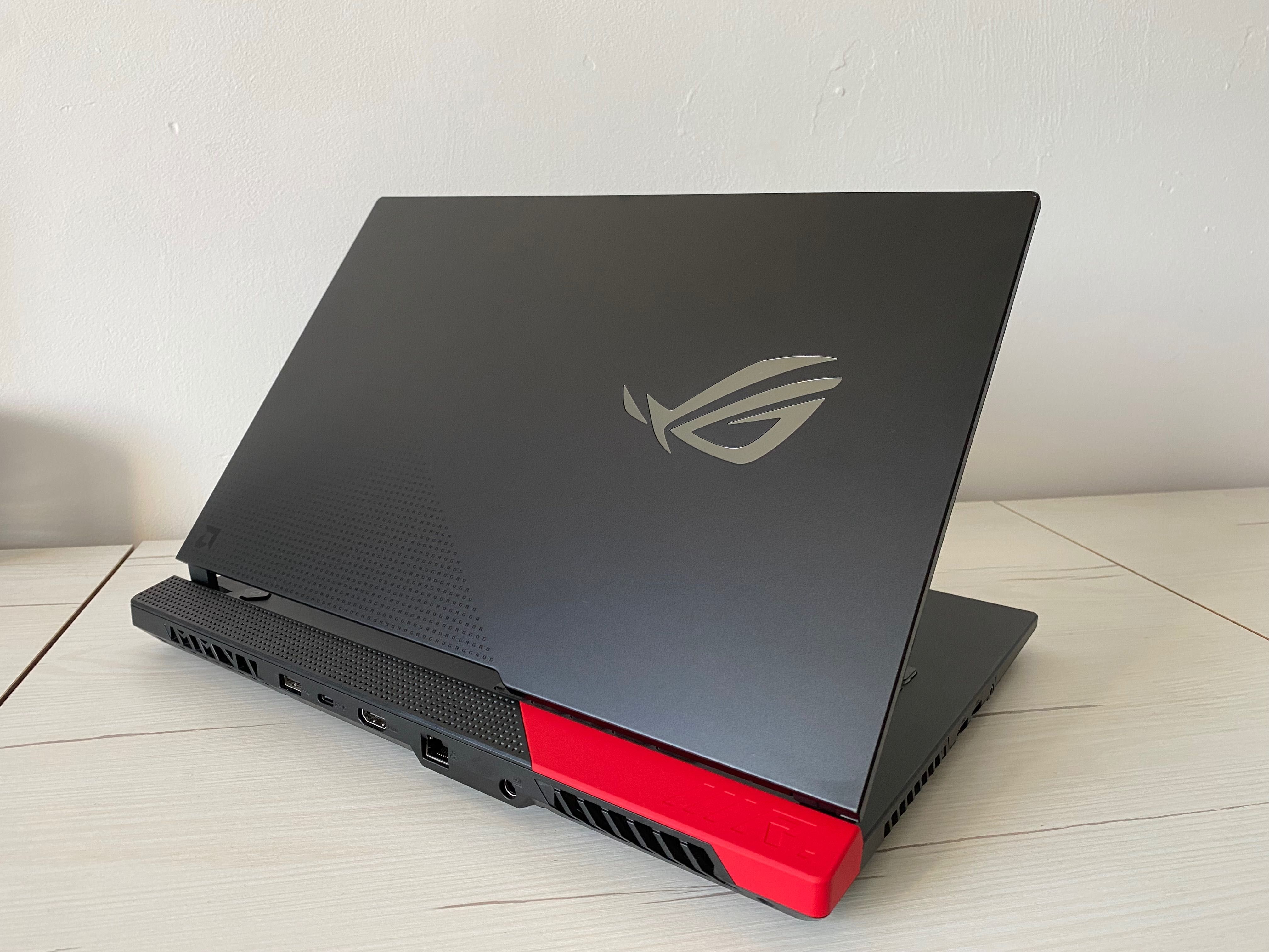 ASUS rog strix g15 (rx6800m/R9 5900HX) Advantage edition