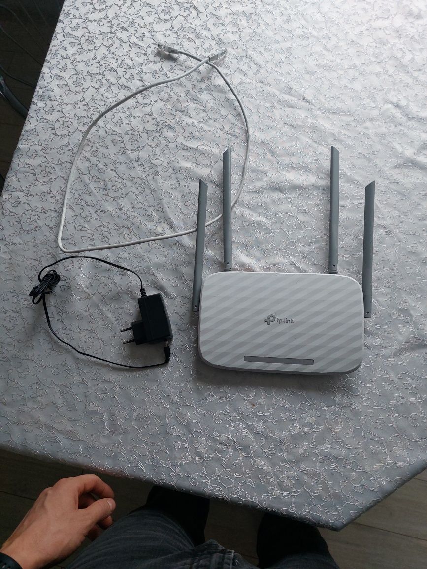 Роутер Tp-link Archer C50.