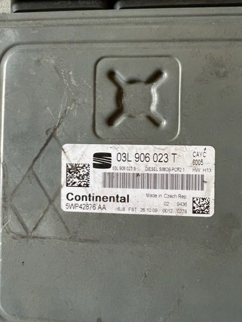 Centralina Vw Golf VI Vw Polo 1.6 TDI Ref: 03l 906 023 T