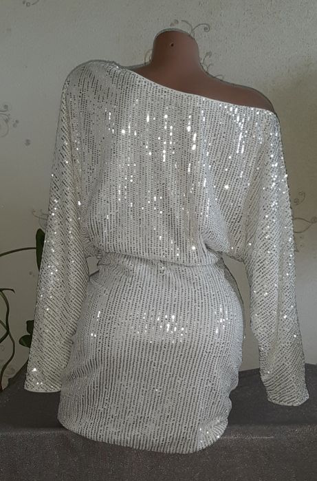 Вечернее платье,в паетках