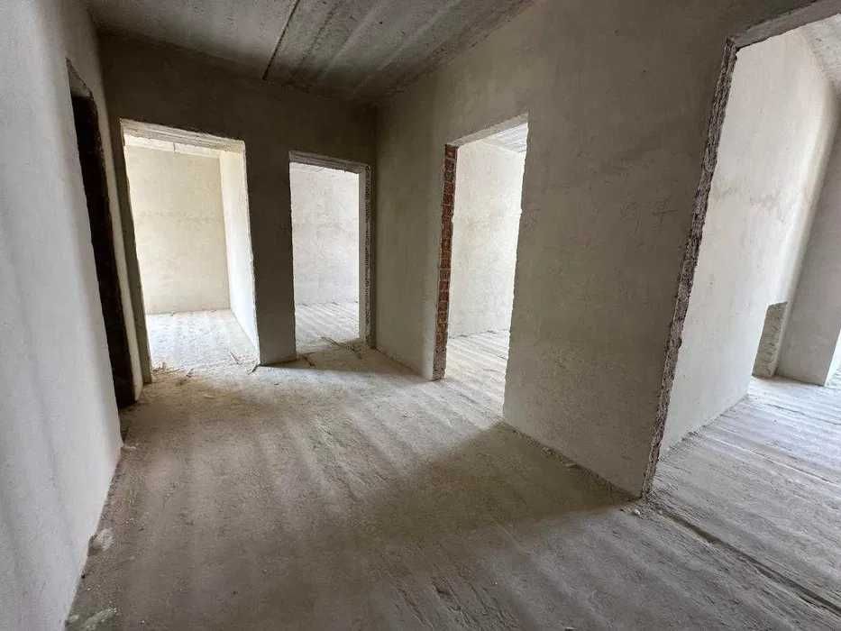 Здана 3 кімнатна ЖК Опришівська Слобода