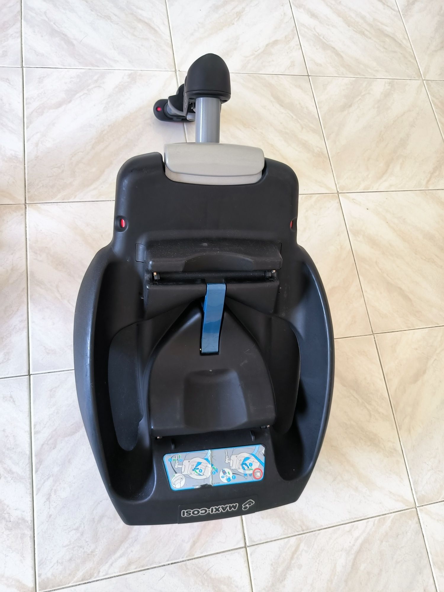 Ovo Maxi Cosi Cabriofix + Base