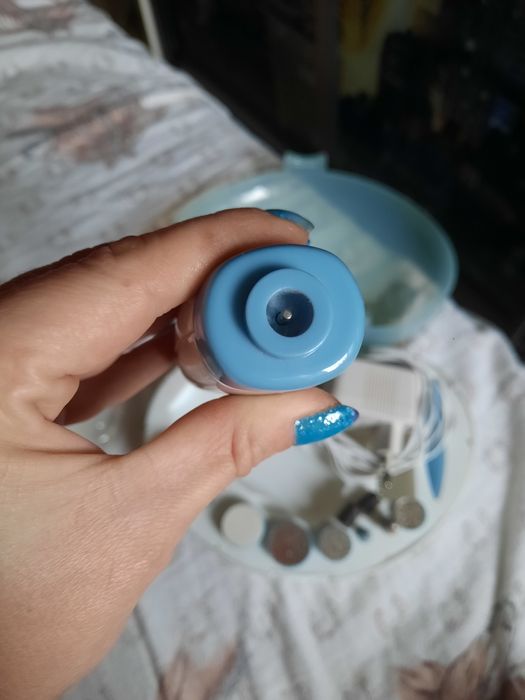 Clatronic електричний набір для манікюру