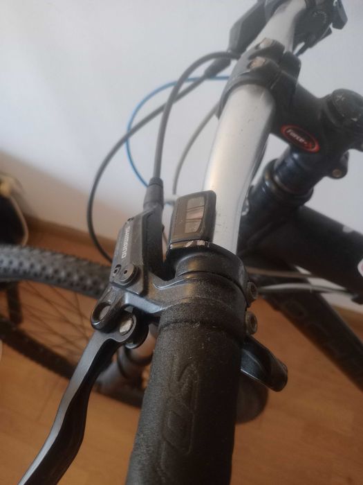 Bicicleta BTT/Downhill Dupla suspensão