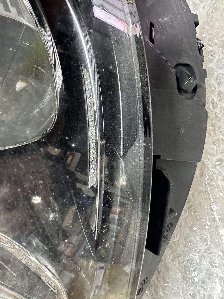 Фара передня ліва mercedes W213 2019