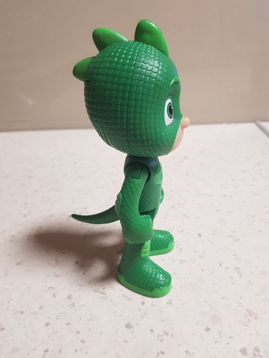 Геко из мультфильма Герои в масках