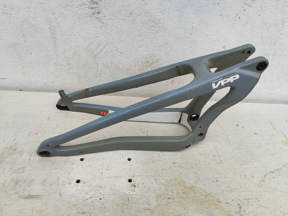 wahacz do ramy SANTA CRUZ V10 CC carbon 29er rocznik 2019