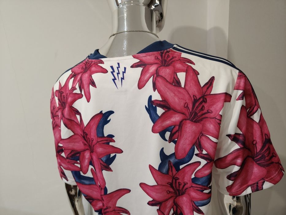 Kolekcjonerska koszulka rugby marki Adidas model ClimaCool