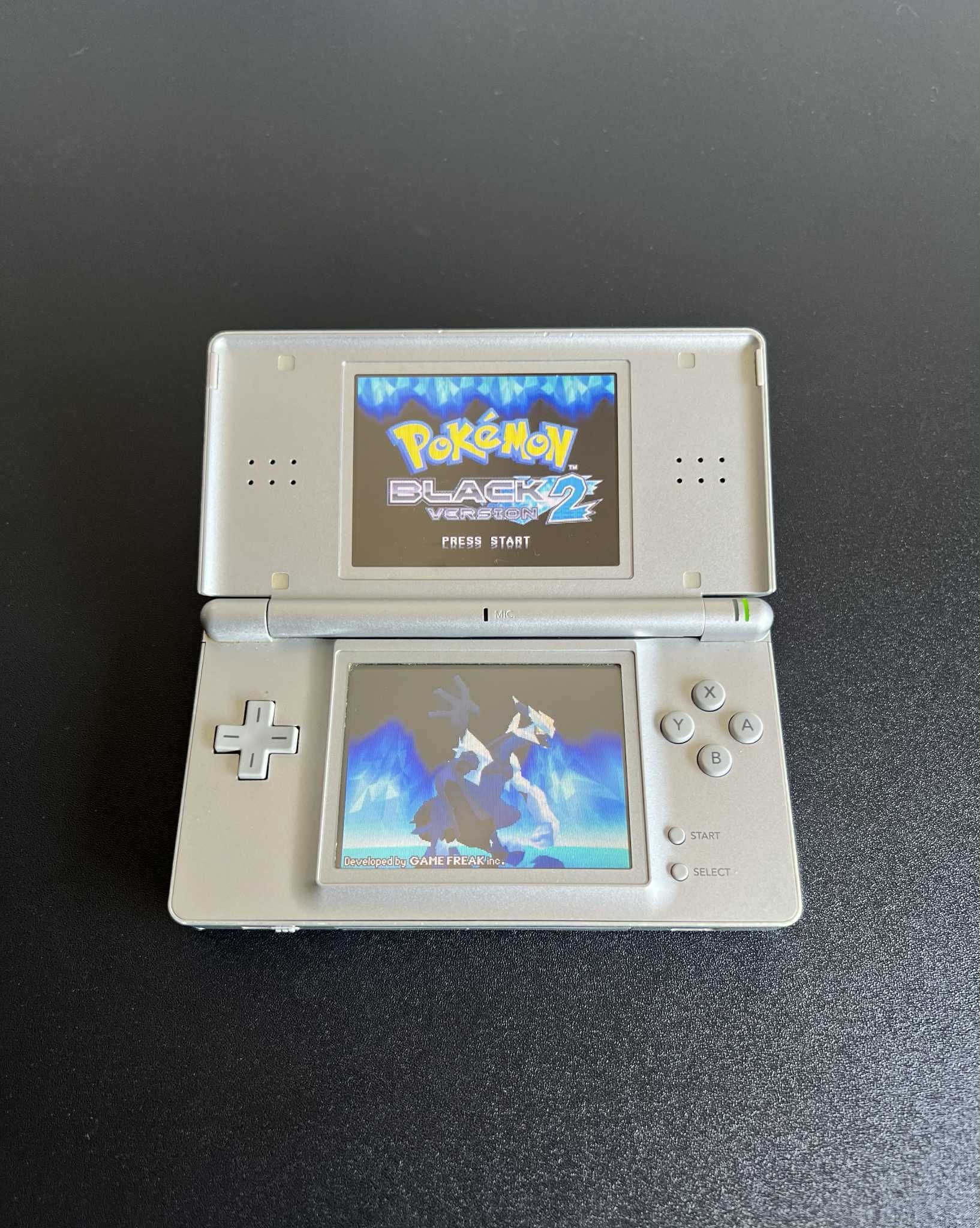 Nintendo DS Lite Cinza com 80+ Jogos