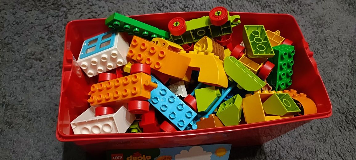 Mega zestaw Lego duplo z pudełkiem
