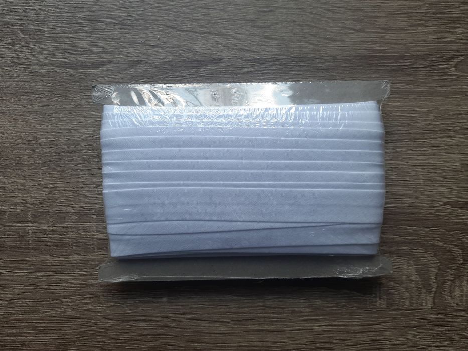 Tasiemka bawełniana ze skosu, biała, 18mm