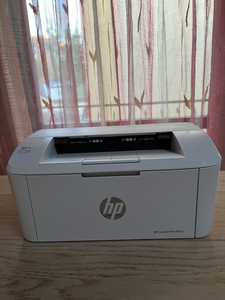 Принтер HP LaserJet Pro15a