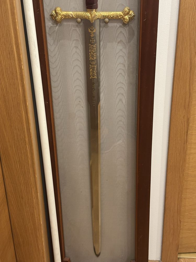 Replica de espada tamanho e peso