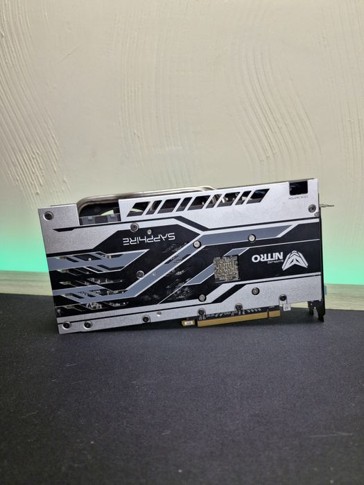 Видеокарта SAPPHIRE NITRO + Radeon RX 570 8GB