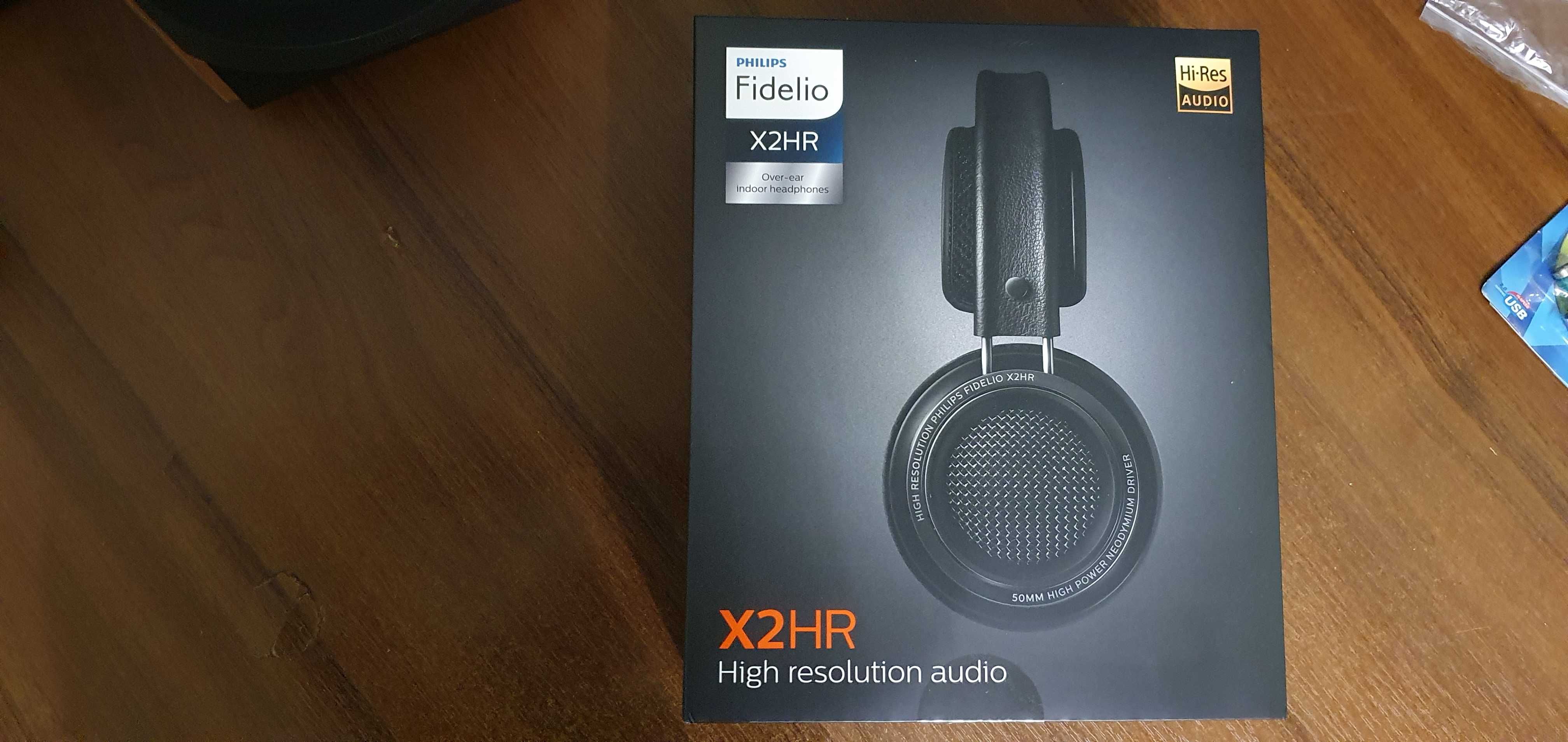 Відкриті Hi-Res навушники Philips Fidelio X2HR