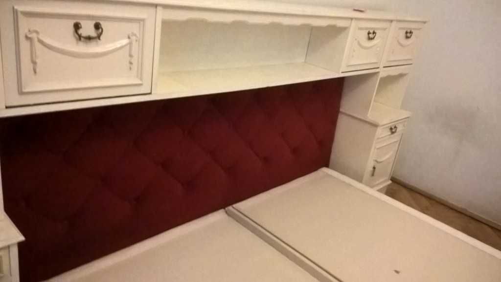 łóżko sypialniane białe, piękne