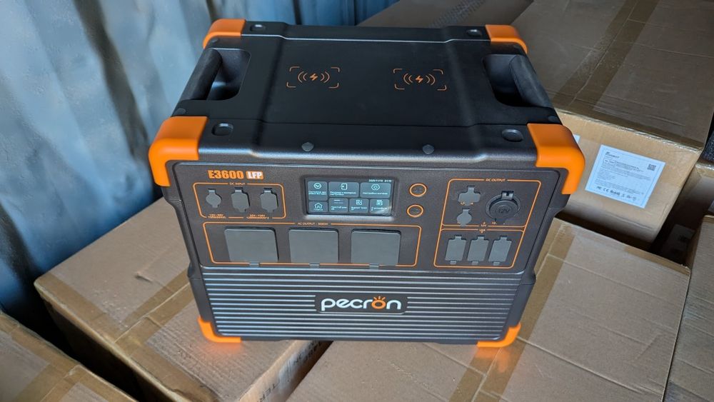 Зарядна станція Pecron 3600 вт - E3600LFP