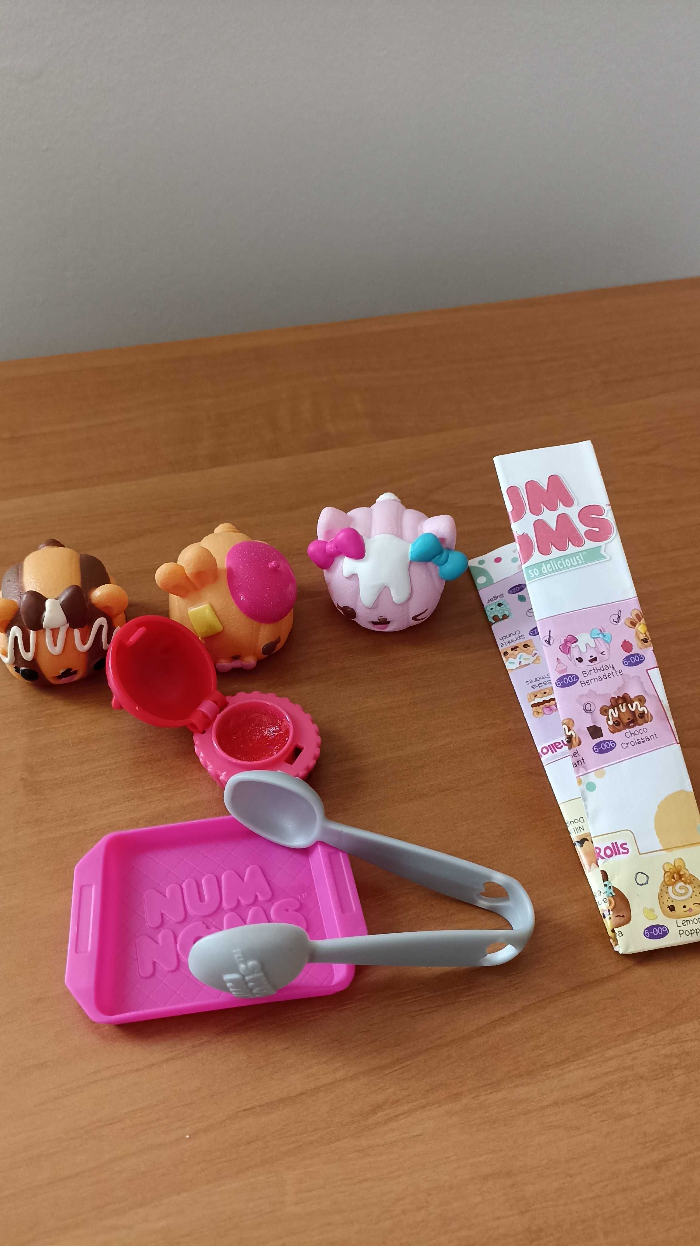 NUM NOMS 2 zestawy seria 2 i 5