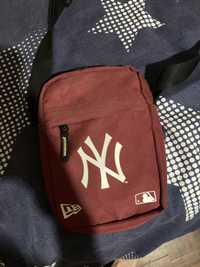 Bolsa yankees como nova