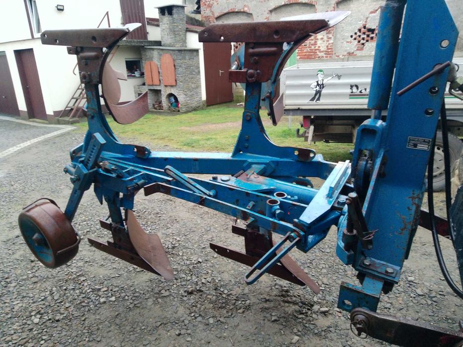 Pług 2 skibowy Frost