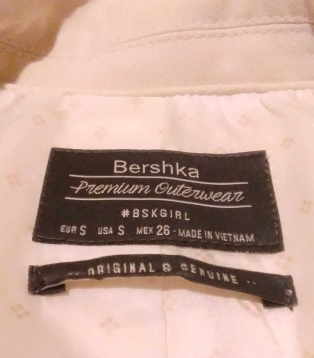 Marynarka damska Bershka do pracy na imprezę blady róż, S (36)
