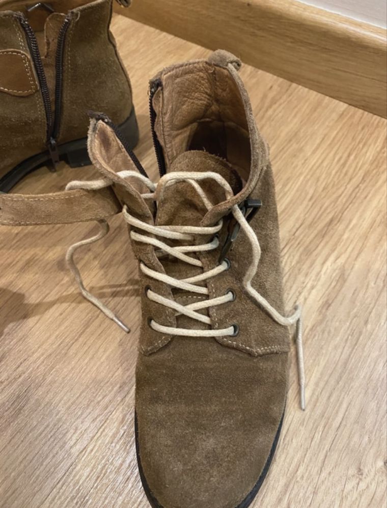 Botas de camurça