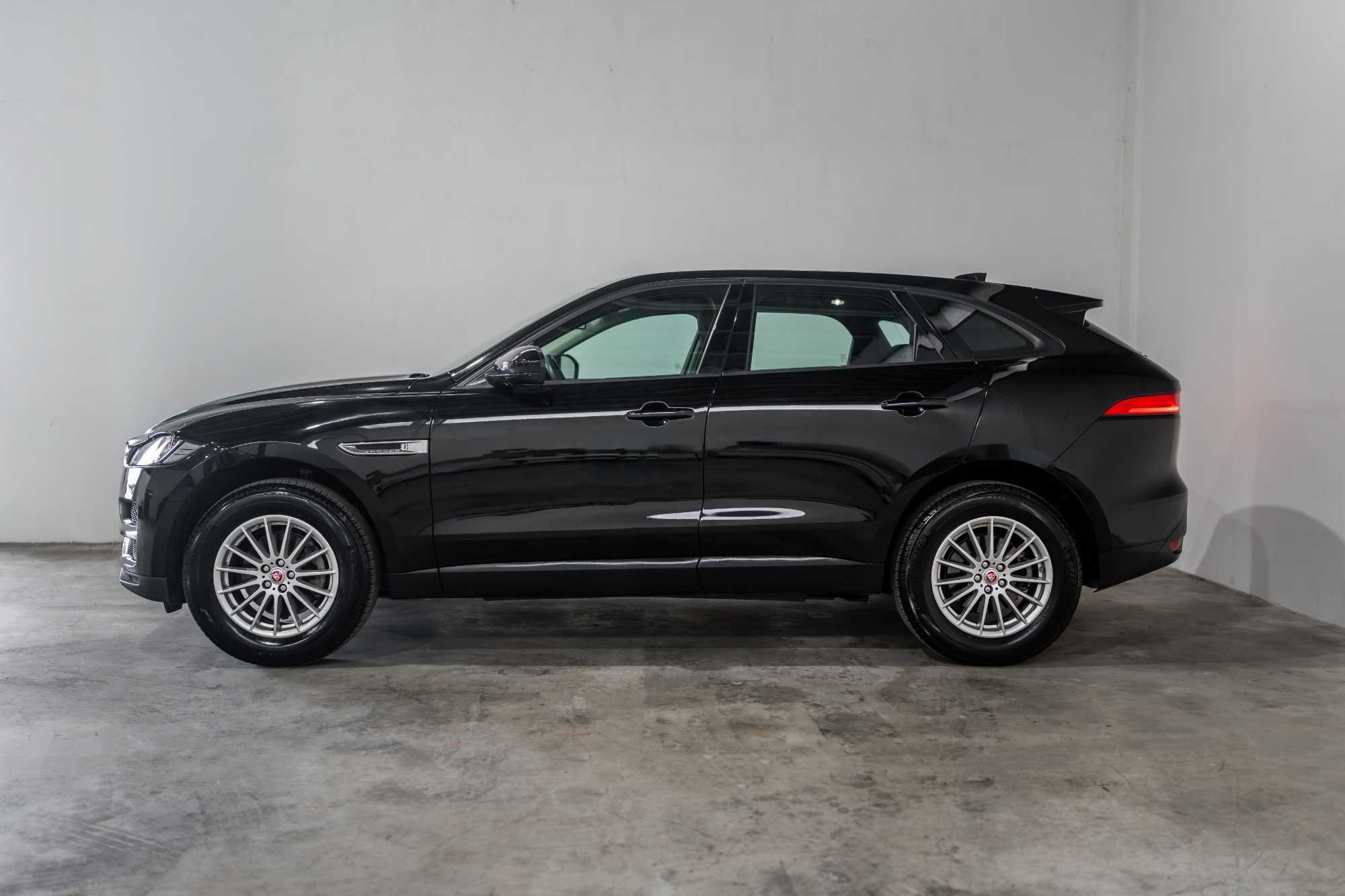Jaguar F-Pace - 2.0 - Manual