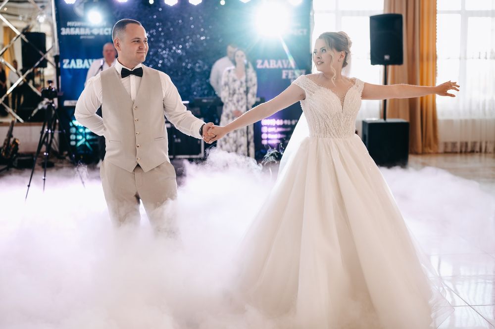 Весільна сукня з магазину Rose Wedding Dresses