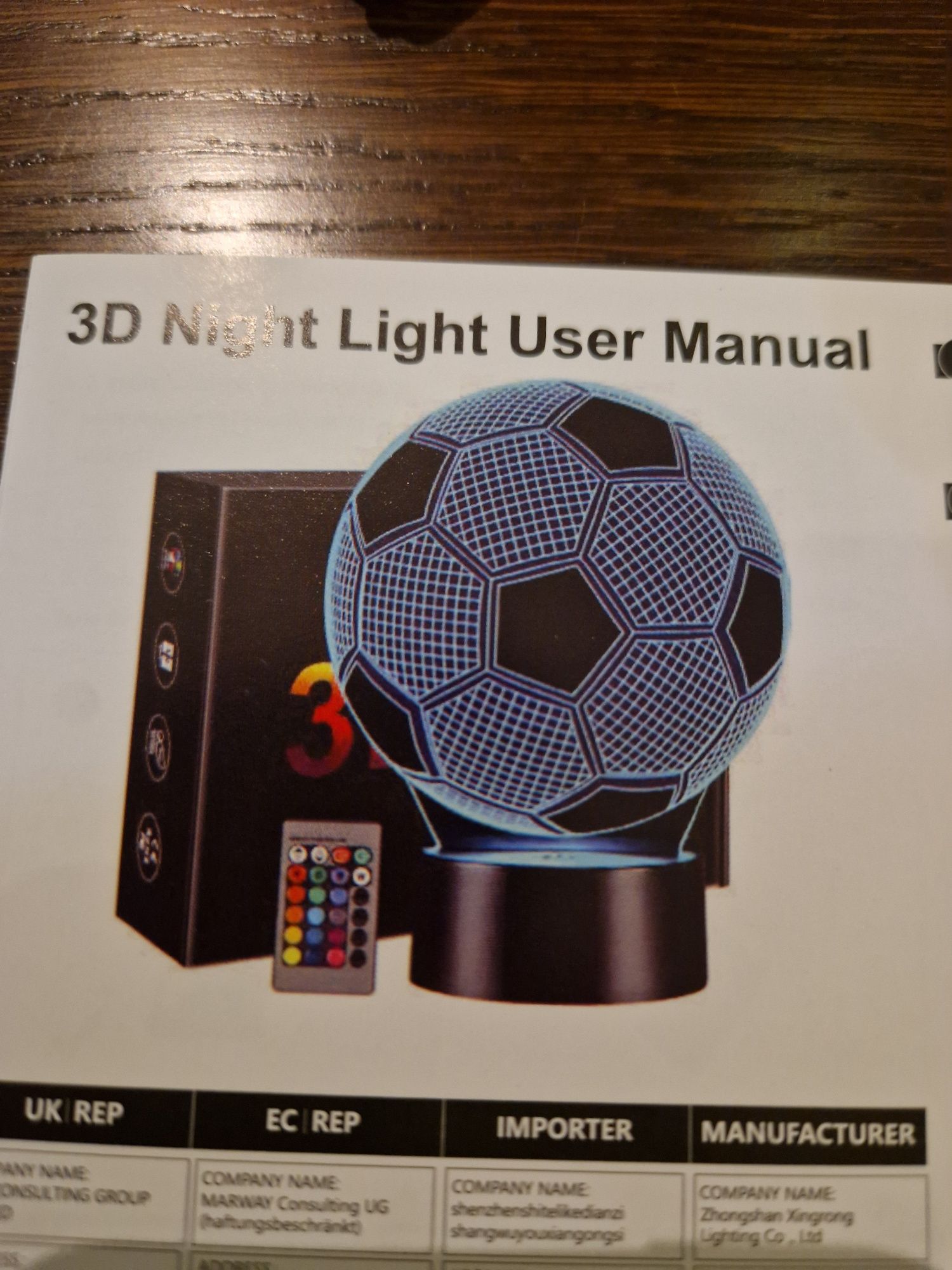 Lampa iluzja 3D - Nocna lampka piłka nożna LED RGB z pilotem