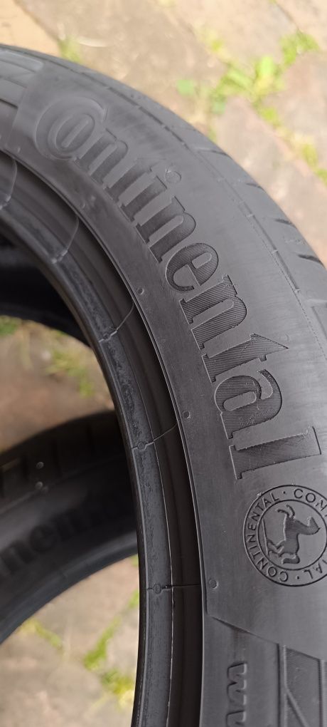 Para opon 234/45/18 Continental