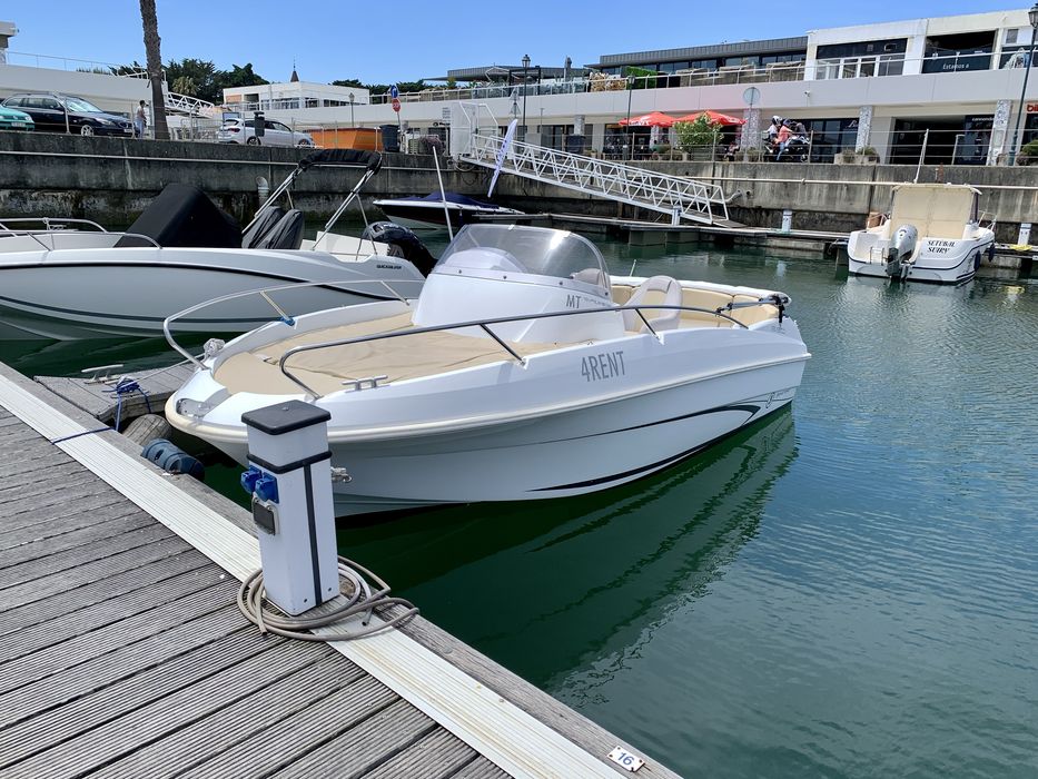 BENETEAU FLYER 550 SD + HONDA BF 115 + ATRELADO