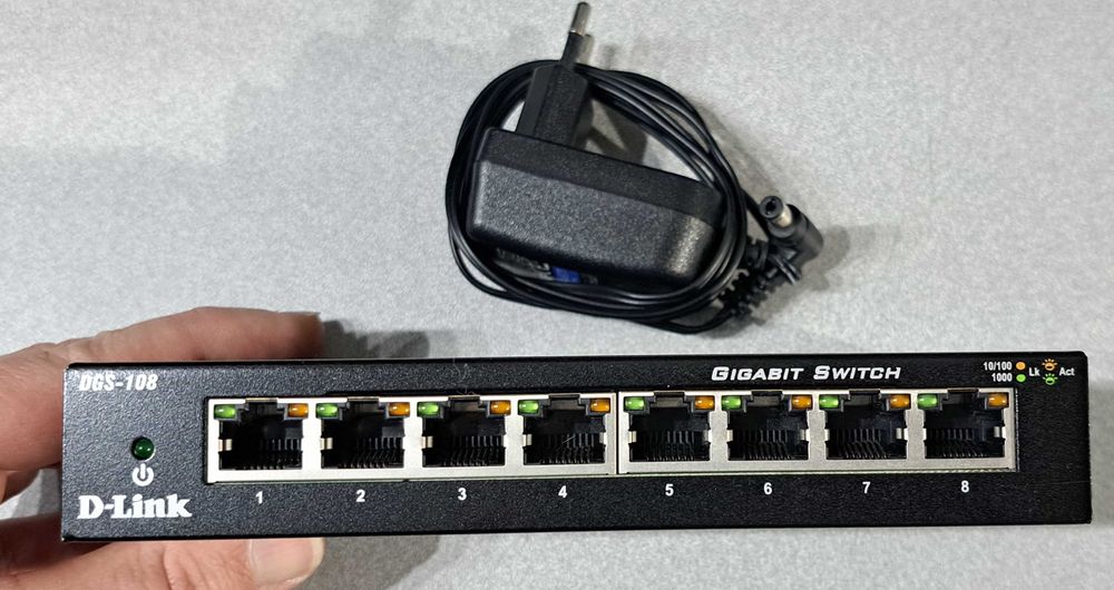 8 Switches de Rede - [LER DESCRIÇÃO]