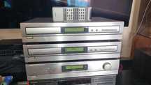 Wieża DENON Slim DRA-210 DR-210 CD DCD-210 z kolumnami Dali Ikon 7 TOP
