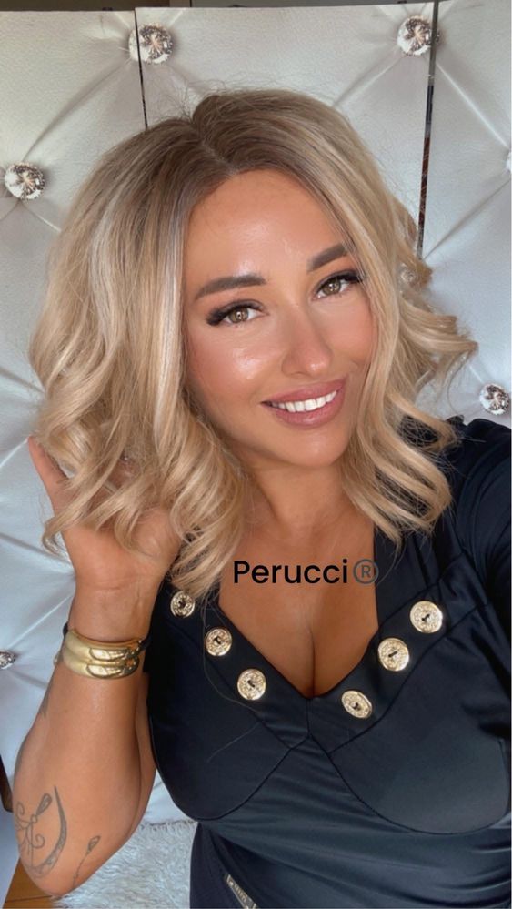 Peruka Perucci Marilyn falowane bob blond moz kolorow lace front part