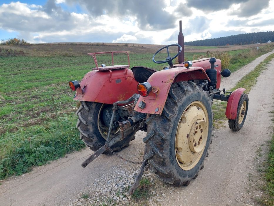 Ciągnik Ursus C330 C328