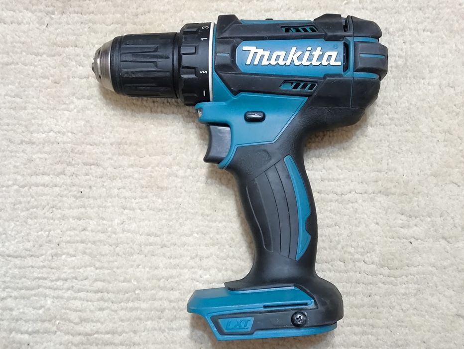 Makita ddf482 Makita 6017d