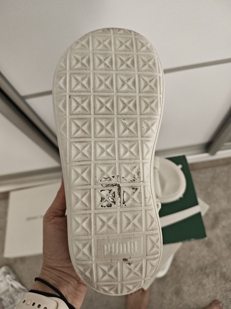 Оригінальні шкіряні босоніжки puma
